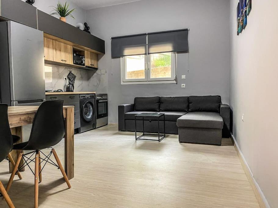 Poseidon'S Bayview Apartment Kitriai Ngoại thất bức ảnh